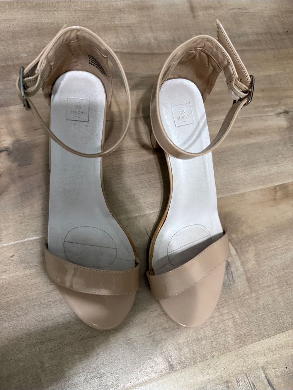 DB Studio Nude Ankle-Strap Block Heels “AryaW”
